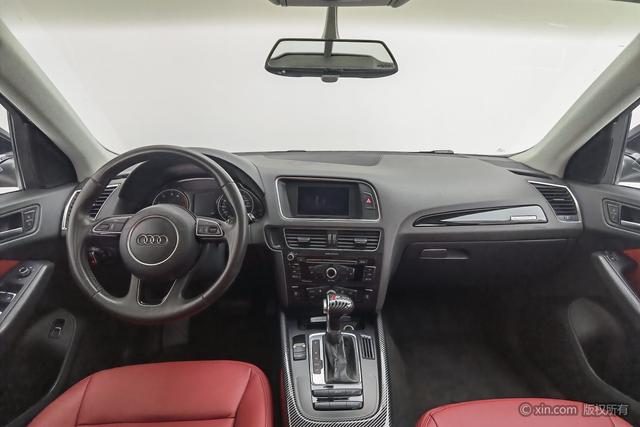 Audi Q5 2015 40 TFSI — фото 13