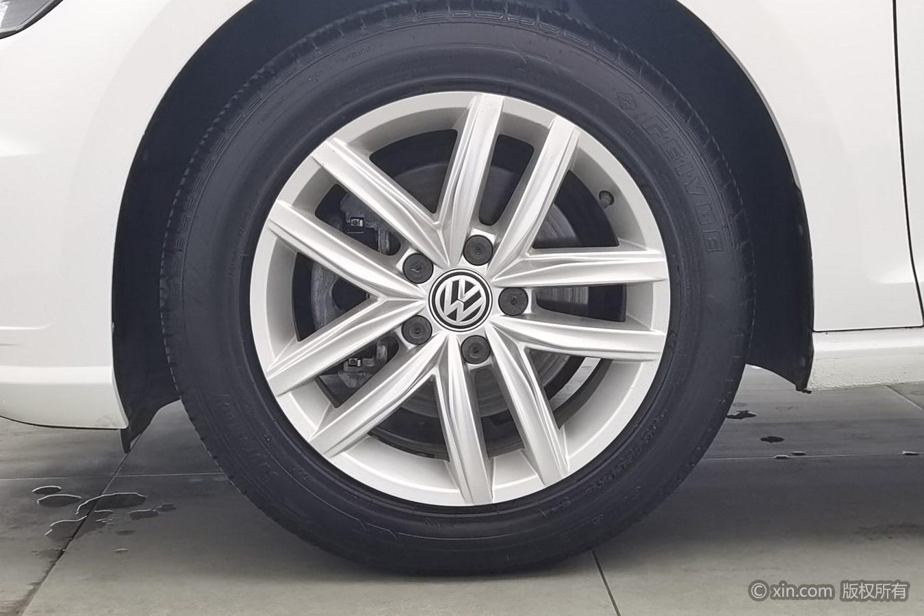Volkswagen Golf 2019 1.6L AT Comfort V