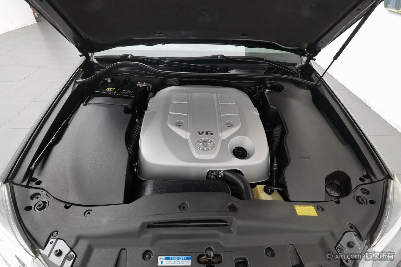 Toyota Crown 2012 2.5L Royal