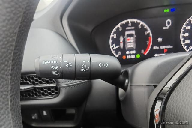 Honda HR-V 2023 240 TURBO CVT — фото 15