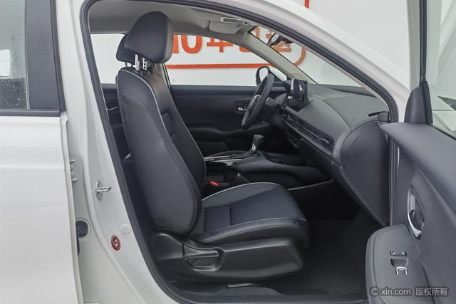 Honda HR-V 2023 240 TURBO CVT — фото 18