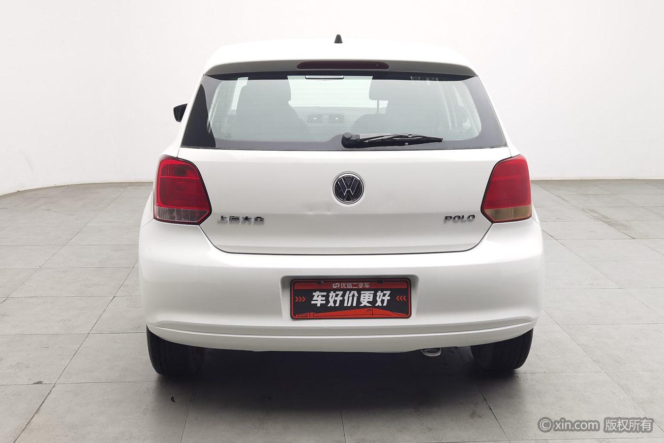 Volkswagen Polo 2011 1.4L MT