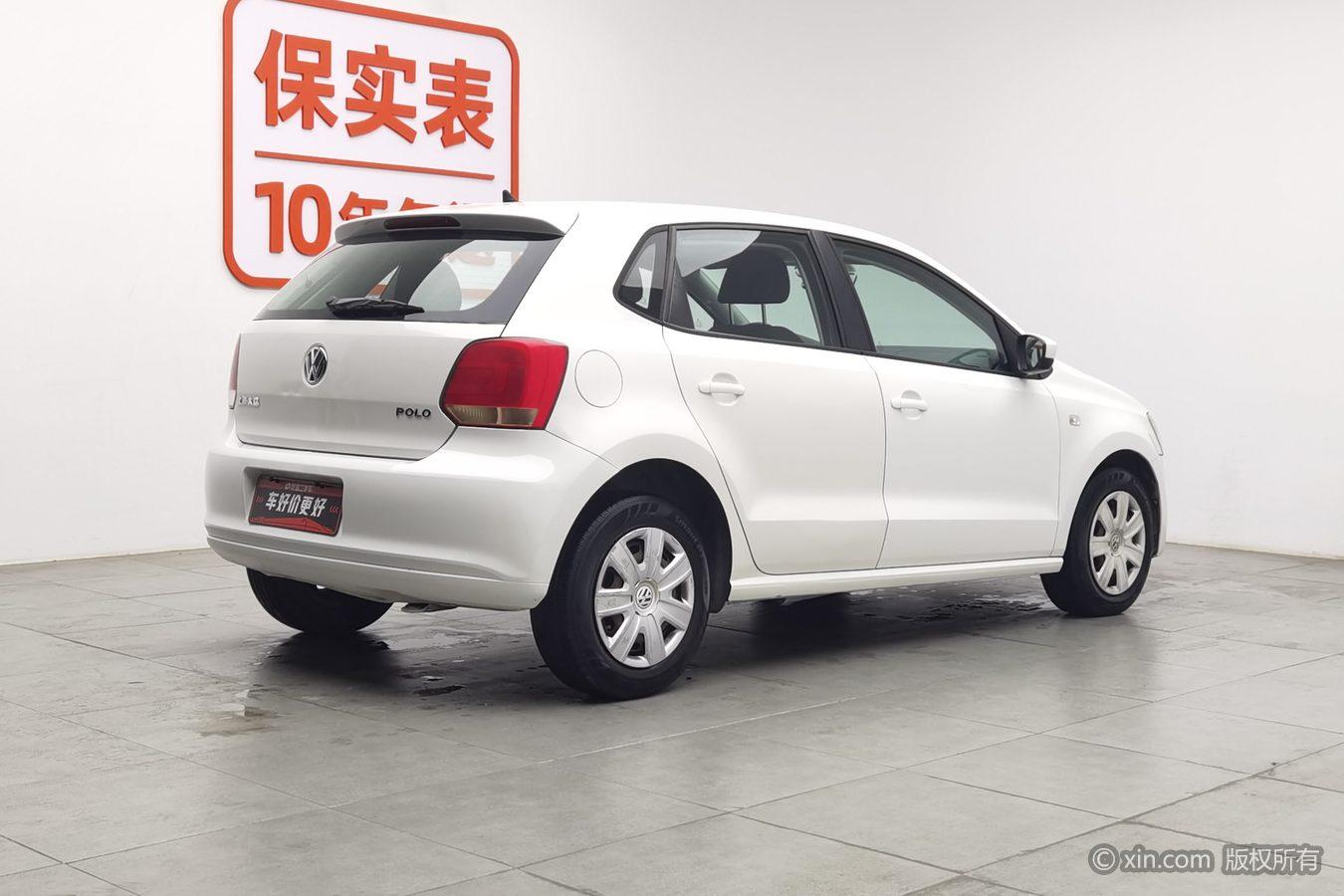 Volkswagen Polo 2011 1.4L MT