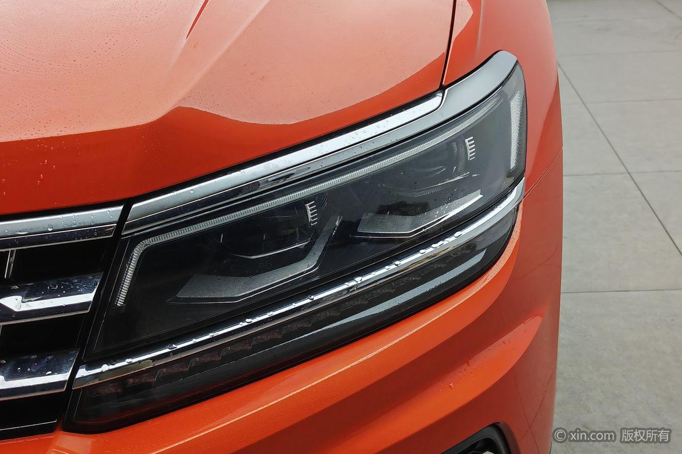 Volkswagen Tiguan L L 2018 330TSI AT Flagship