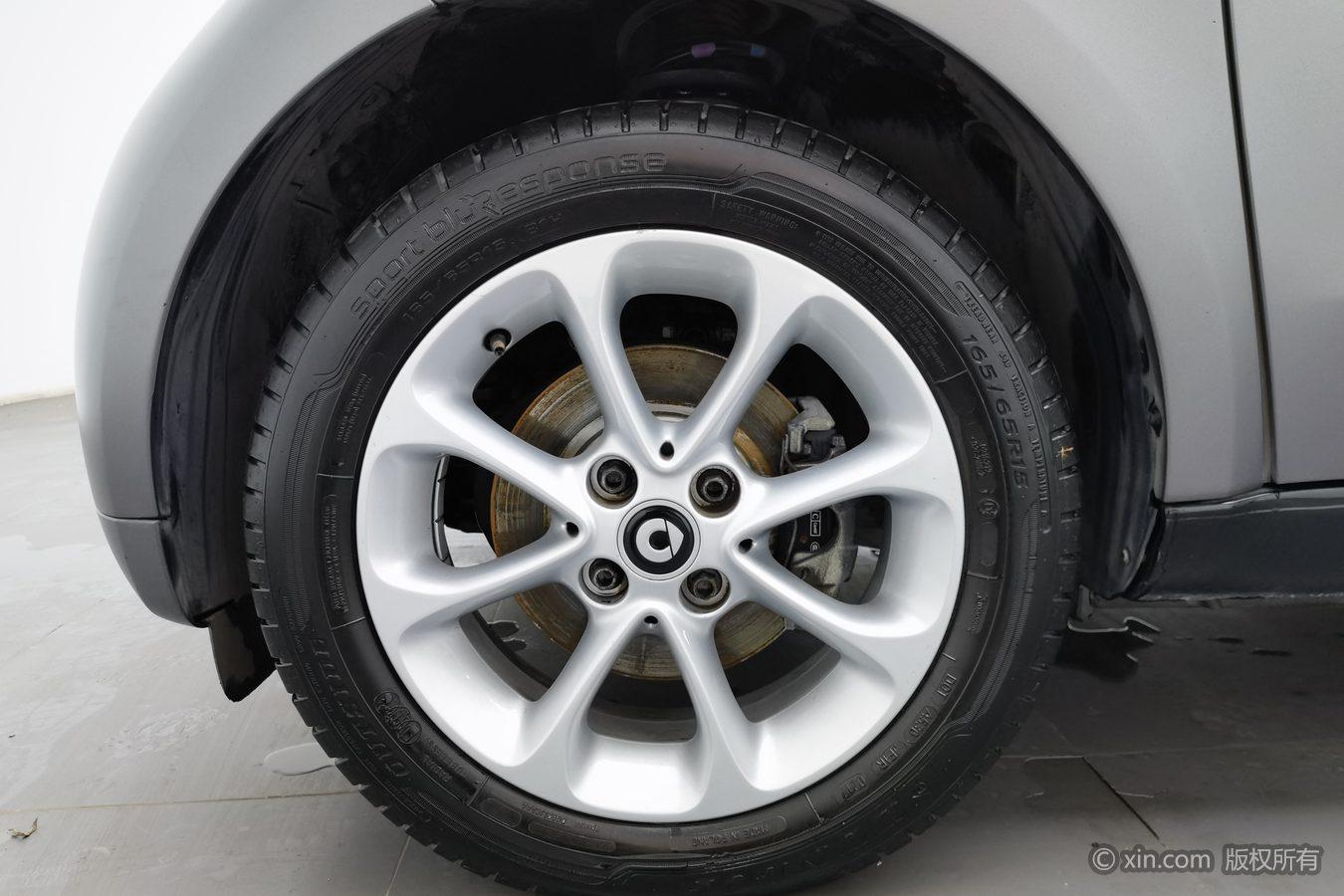 Smart fortwo 2015 1.0L 52