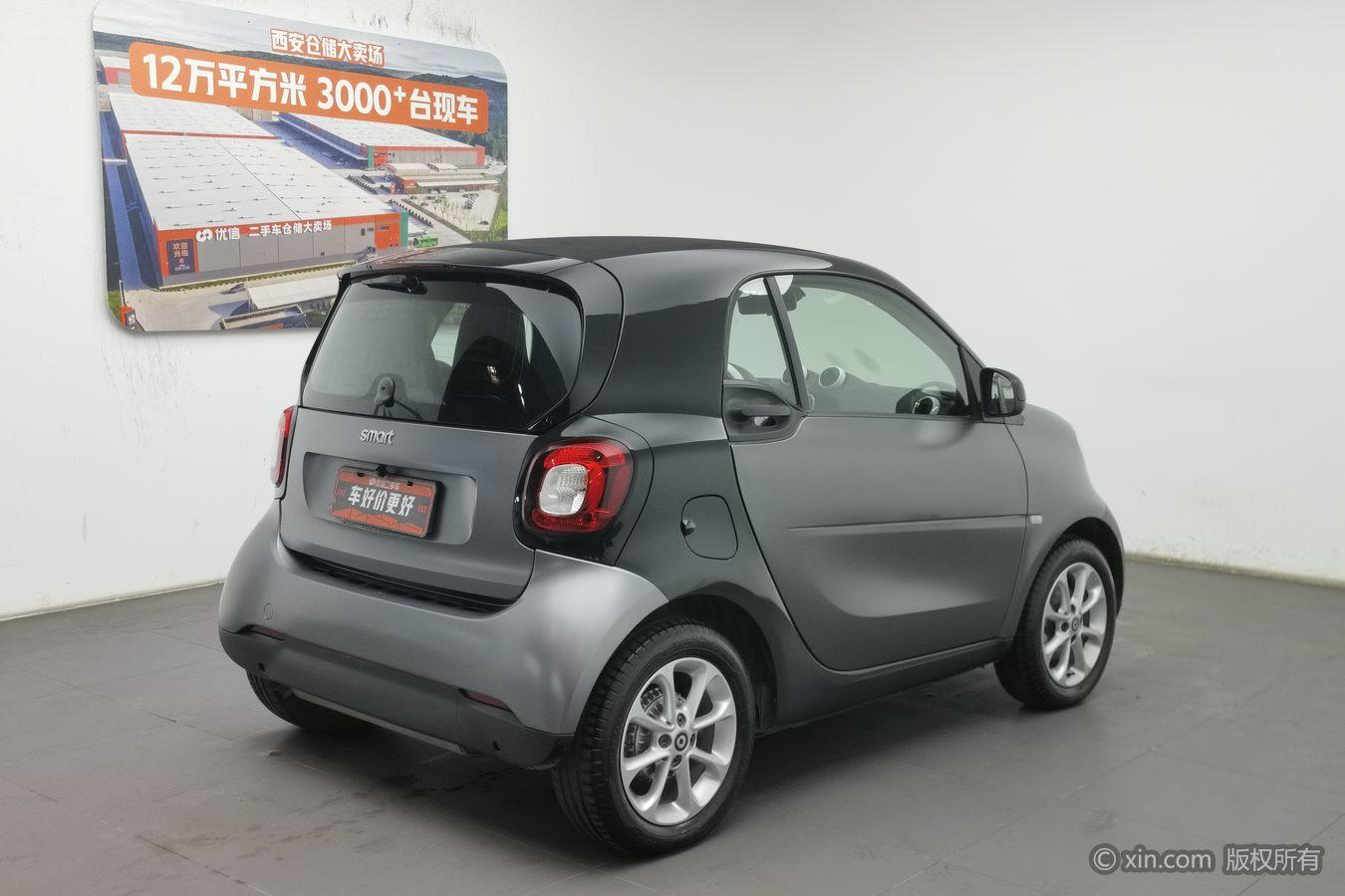 Smart fortwo 2015 1.0L 52