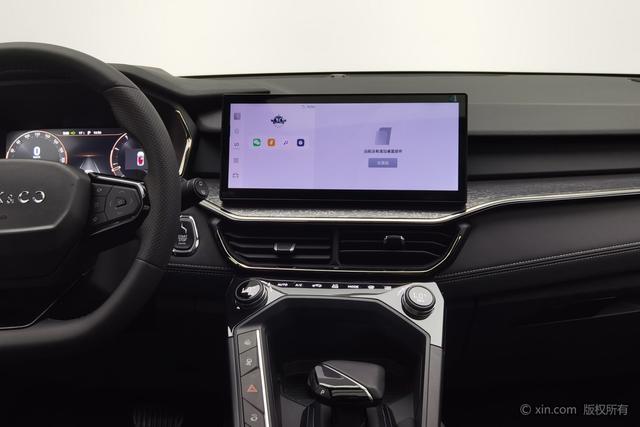 Lynk & Co 06 2023 Remix 1.5 T Pro — фото 10