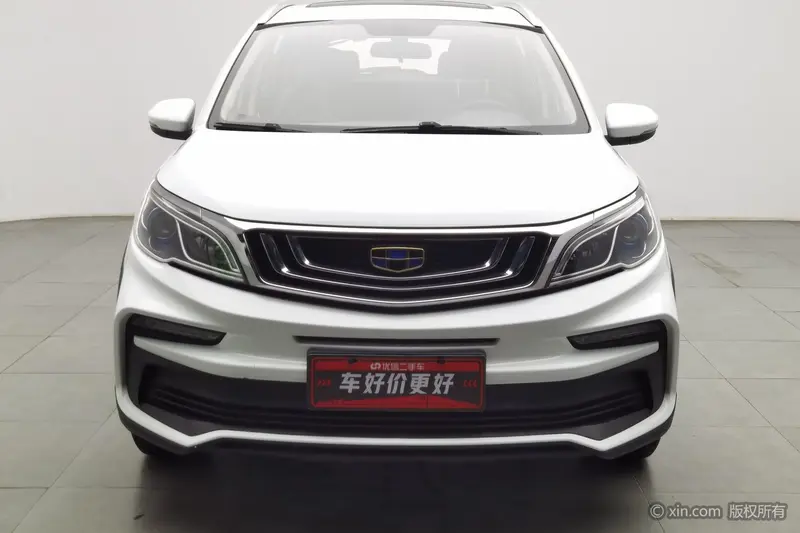 Geely Vision X 3 1.5 L CVT Premium — фото 2