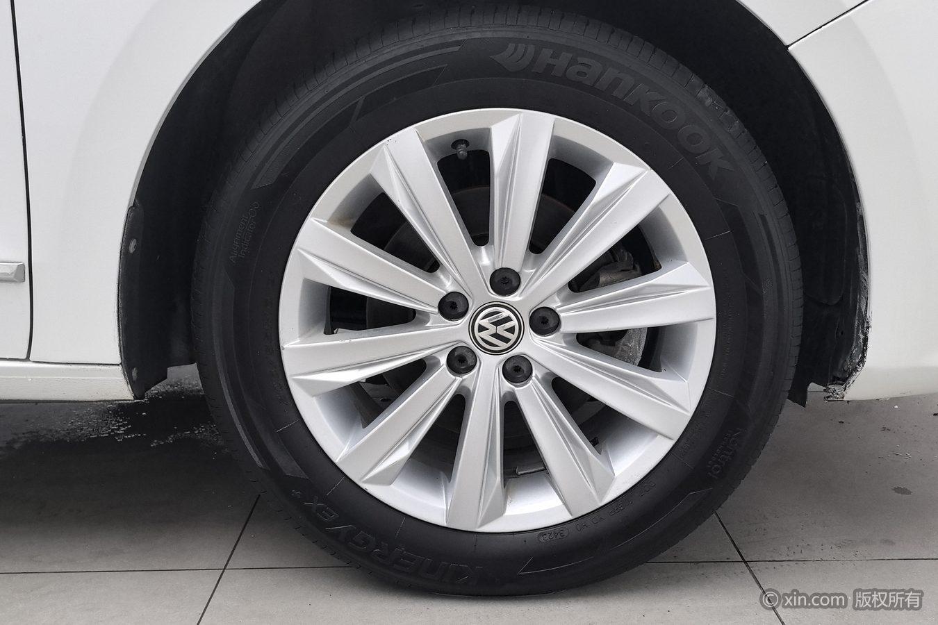 Volkswagen Bora 2017 1.6L AT Comfort