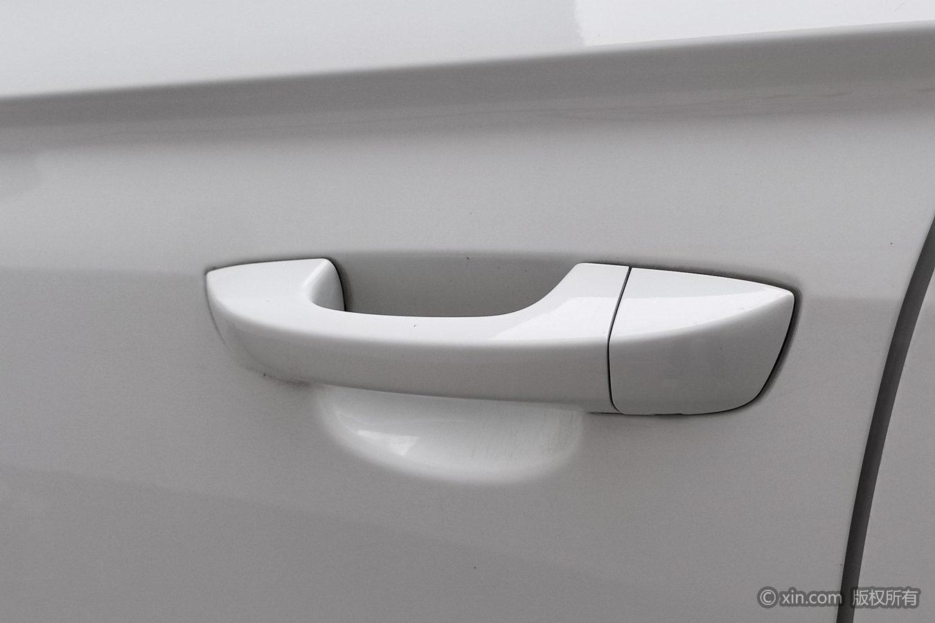 Volkswagen Bora 2017 1.6L AT Comfort