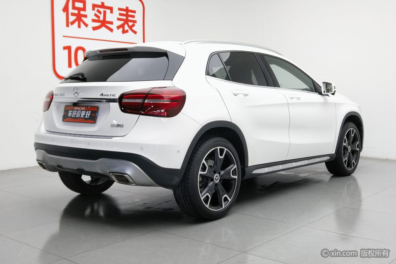 Mercedes-Benz GLA 2017 GLA 220 4MATIC Fashion