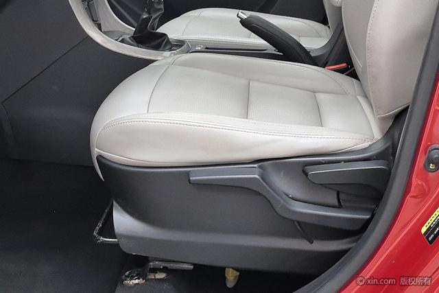 BAIC Magic Speed S5 2019 Красный из Китая, фото 4