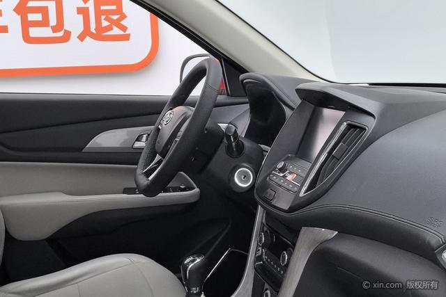 BAIC Magic Speed S5 2019 Красный из Китая, фото 5