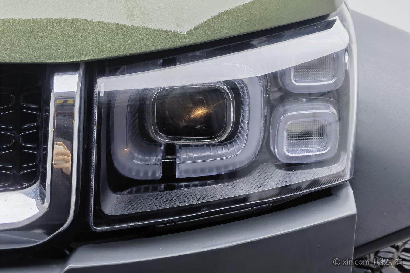 BAIC BJ40 2024 2.3T AT