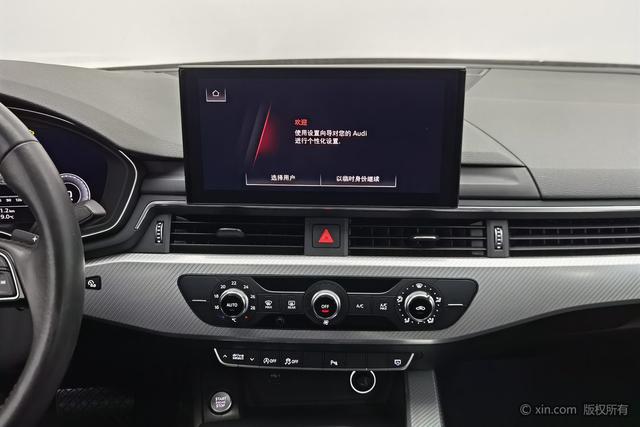 Audi A4L 2020 40 TFSI — фото 13