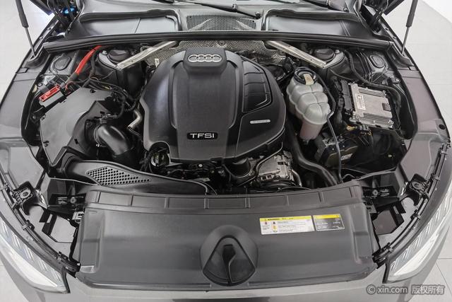 Audi A4L 2020 40 TFSI — фото 5