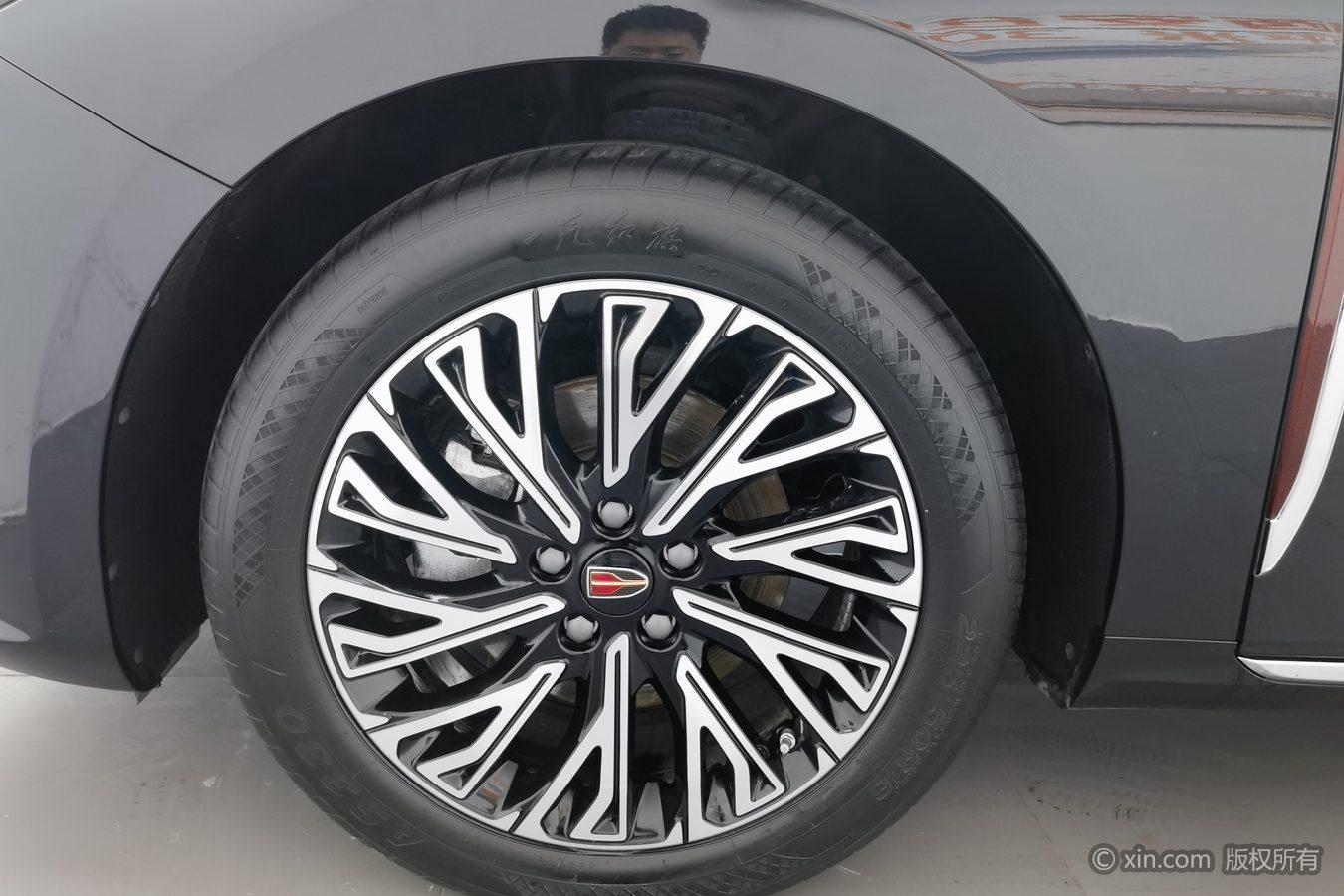 Hongqi H5 2024 2.0T AT