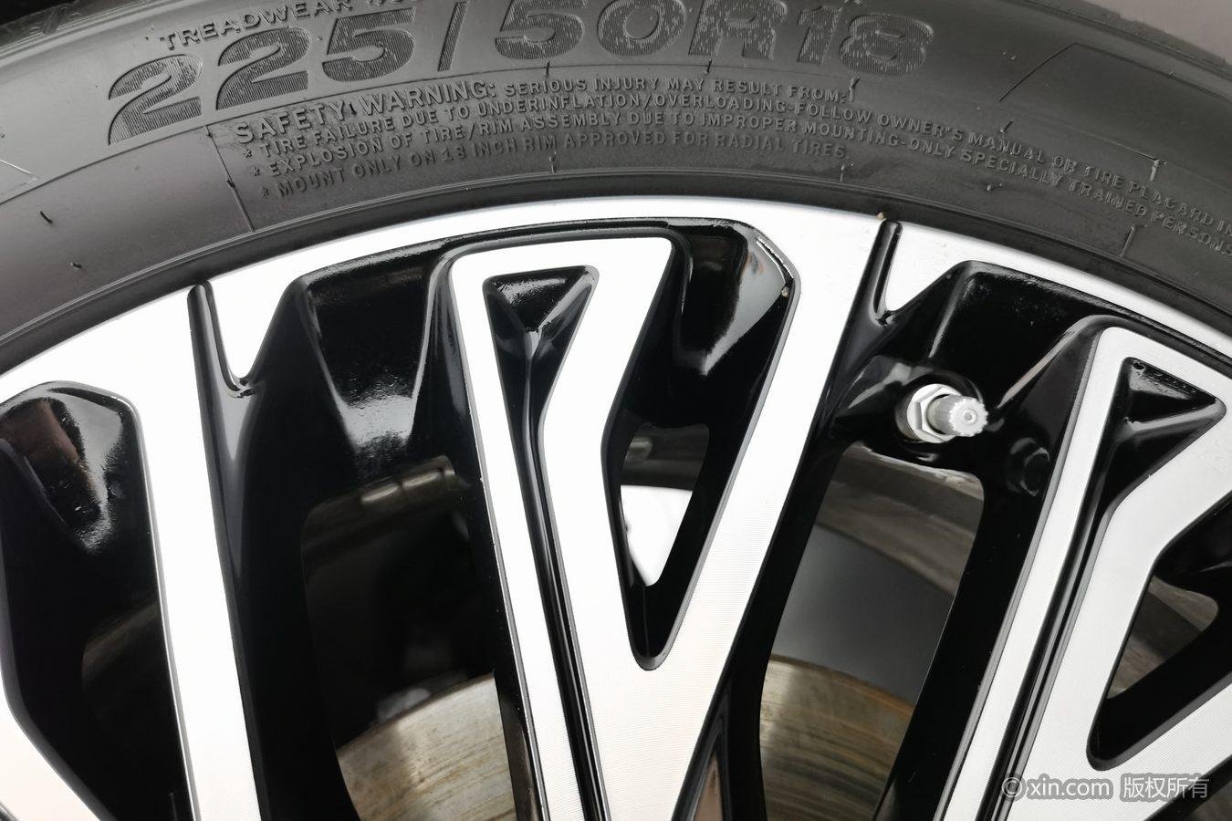 Hongqi H5 2024 2.0T AT