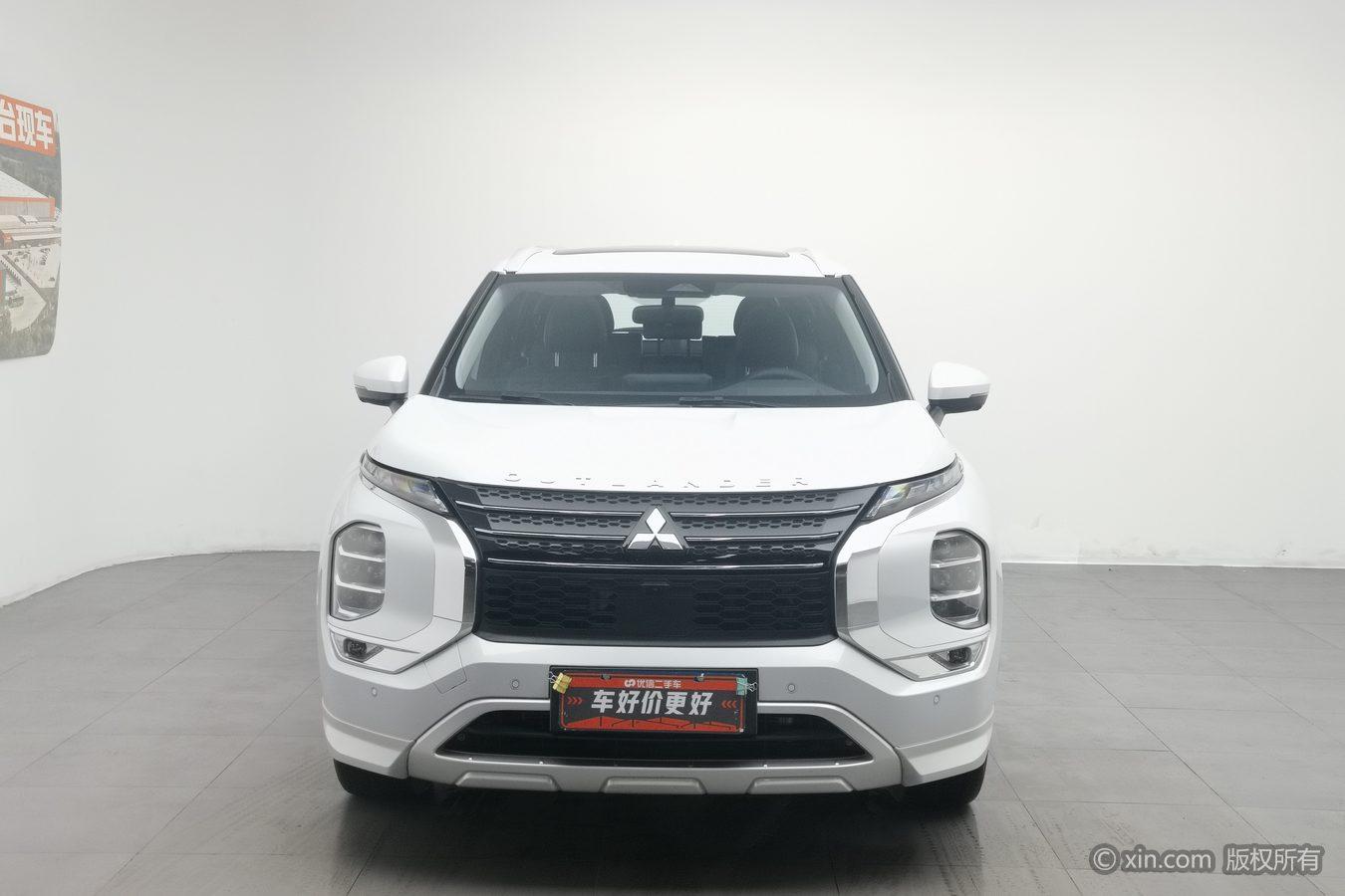 Mitsubishi Outlander 2023 1.5T CVT 7 мест