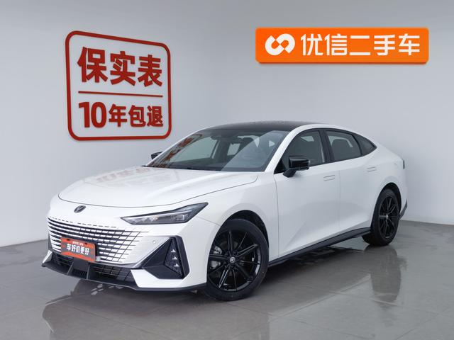 Changan UNI-V 2023 года выпуска