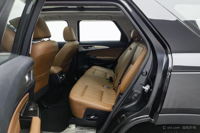 Changan CS95 2017 2.0 T 2 WD — фото 19