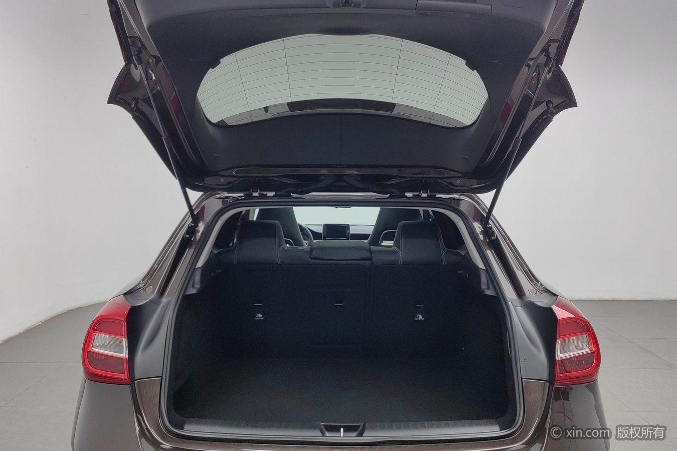 Mercedes-Benz GLA 2016 GLA 200 dong gan xing