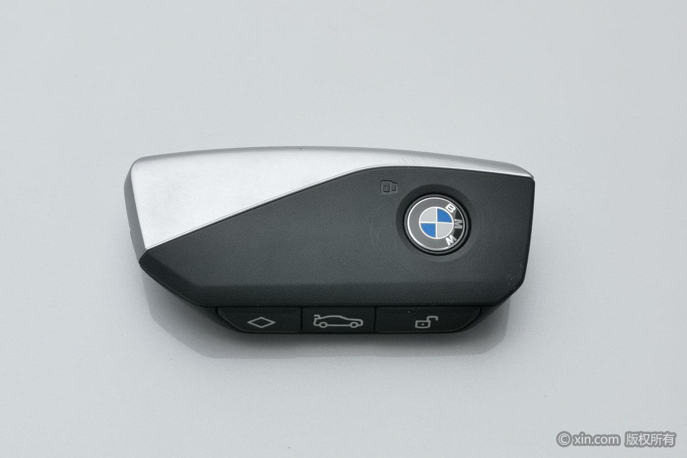 BMW X1 id 4510849 из Китая 8