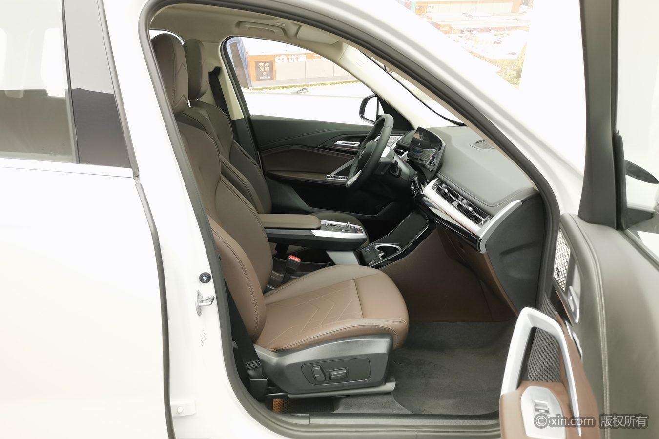 BMW X1 id 4510849 из Китая 17