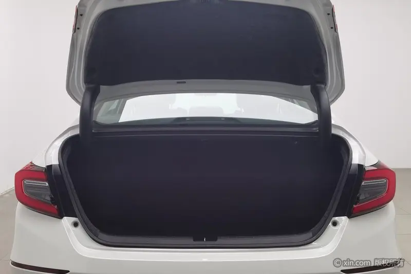 Honda Accord — фото 18