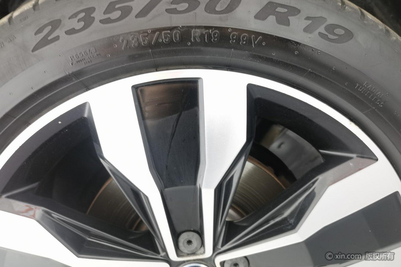 Volkswagen Tiguan L L 2022 330TSI AT R-Line