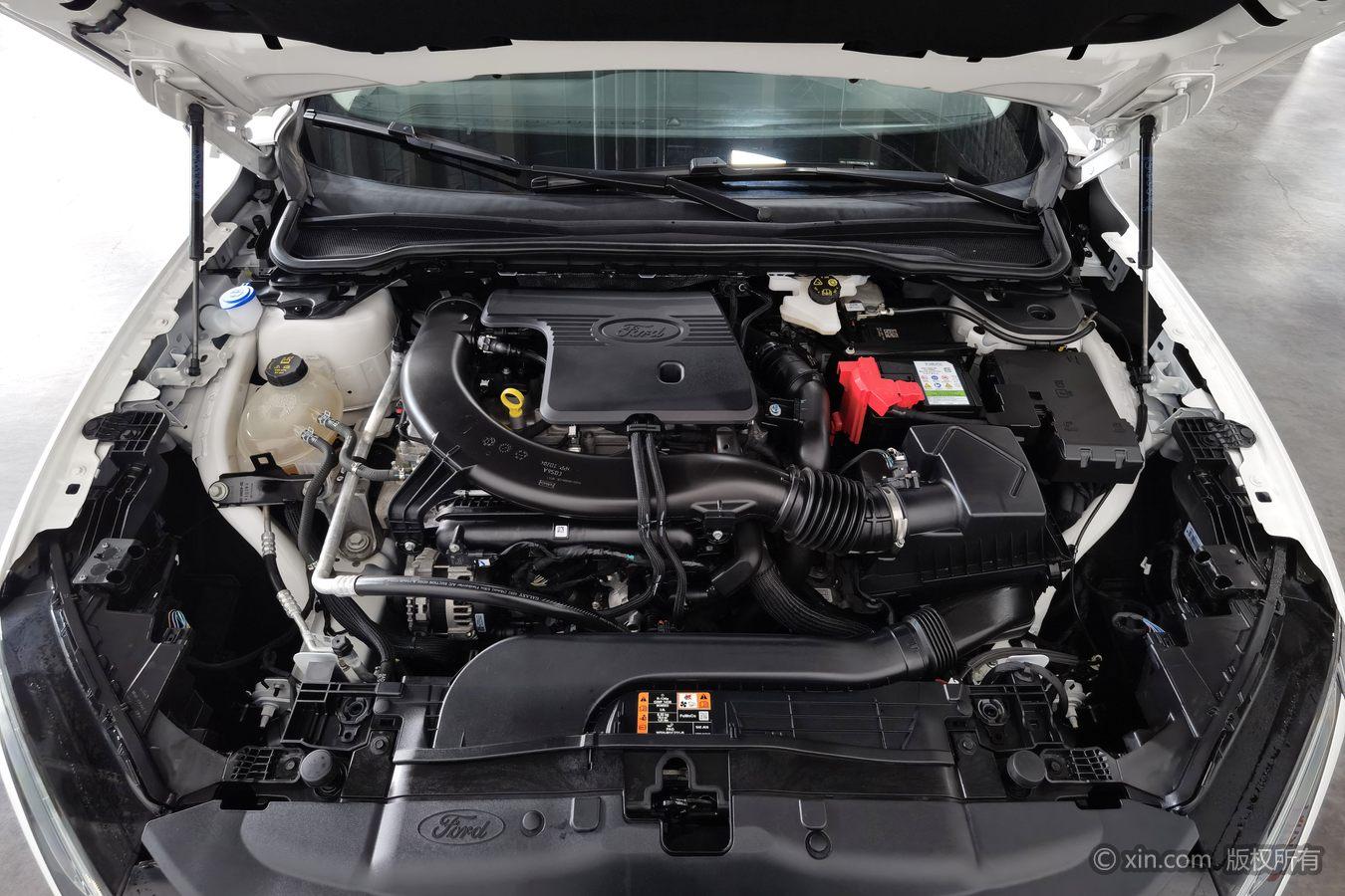 Ford Mondeo 2023 EcoBoost 245 Luxury