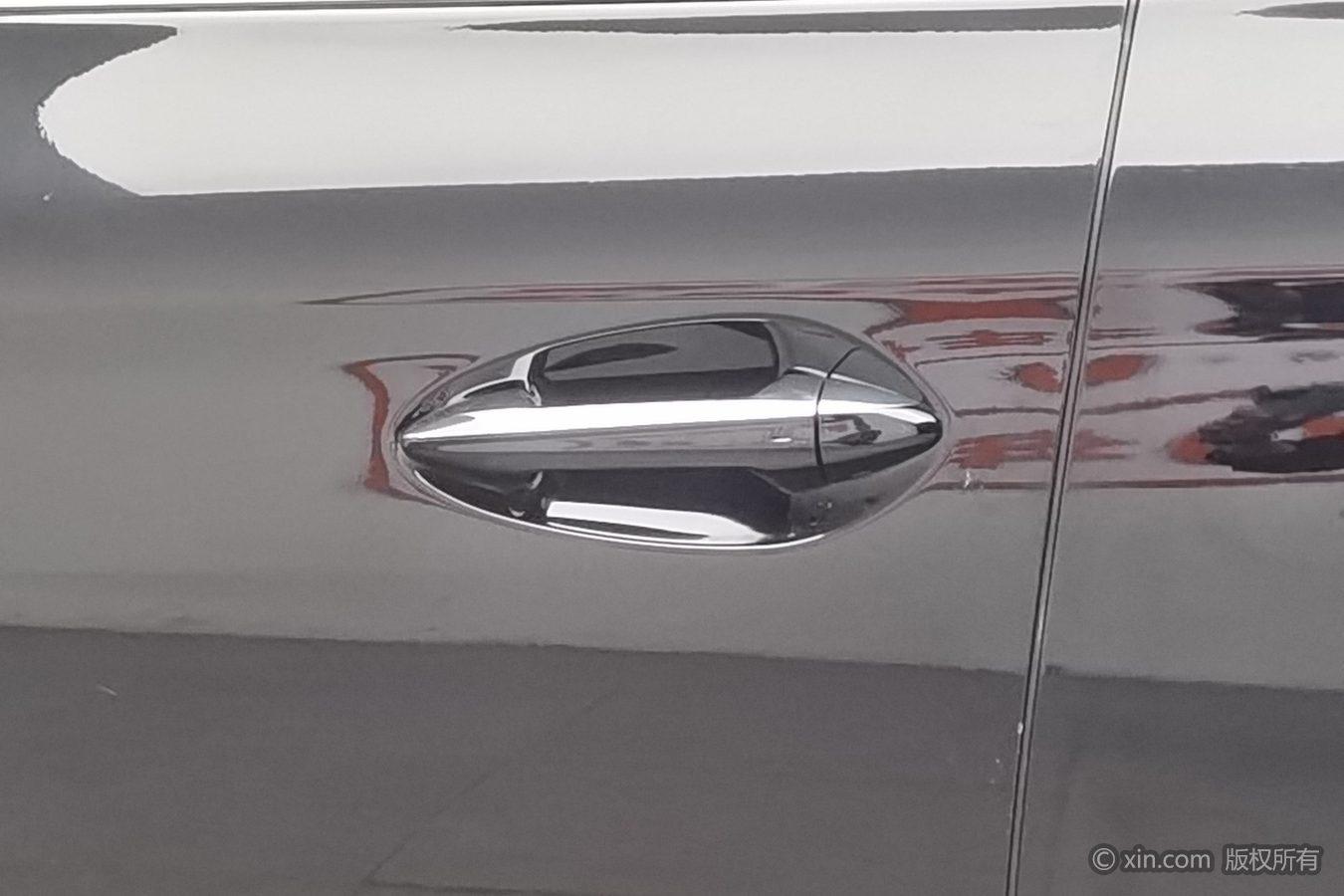 Hongqi HS5 2019 2.0T