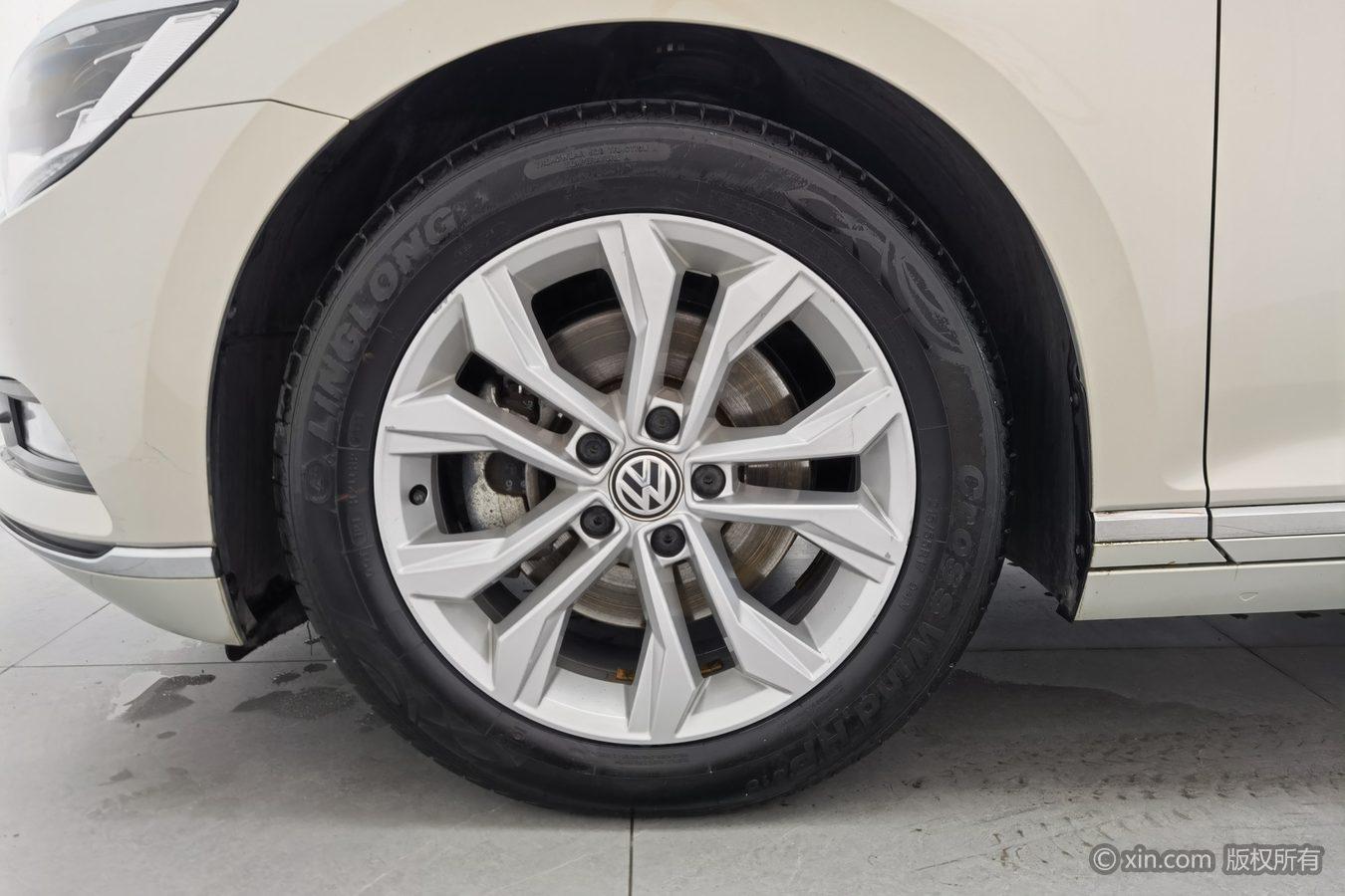 Volkswagen Magotan 2019 330TSI DSG Luxury VI