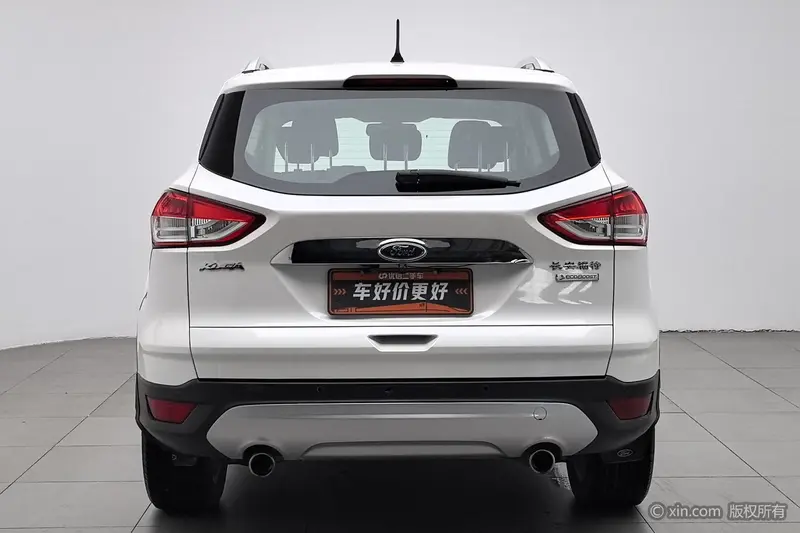 Ford Kuga — фото 3