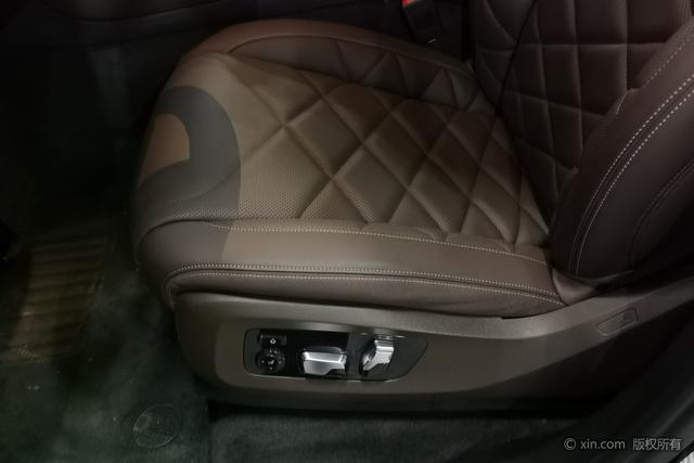 BMW X5 2023 Черный из Китая, фото 5