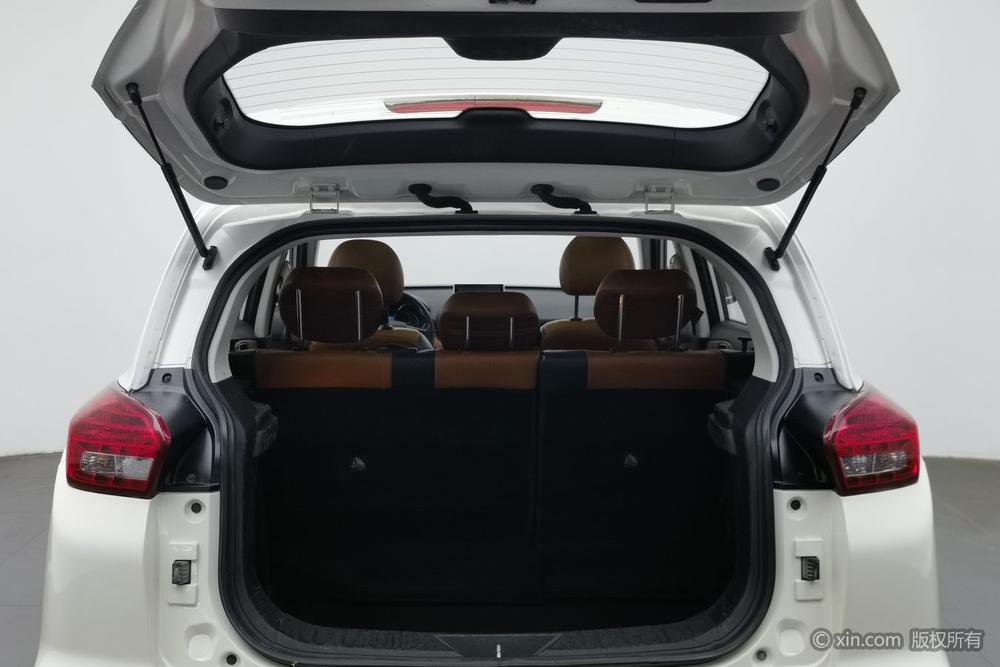 BAIC Senova X35, фото 23