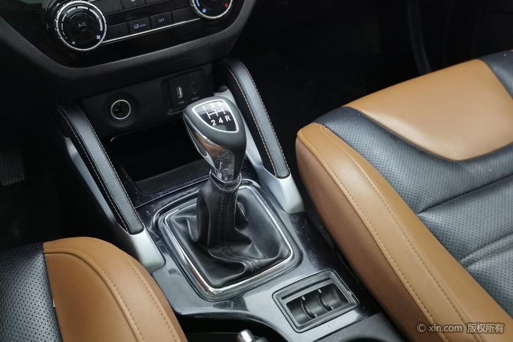BAIC Senova X35, фото 15