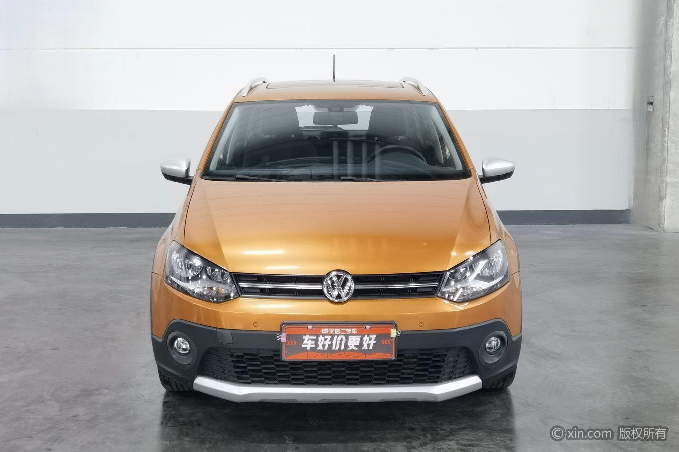Volkswagen Polo 2016 1.6L Cross Polo AT