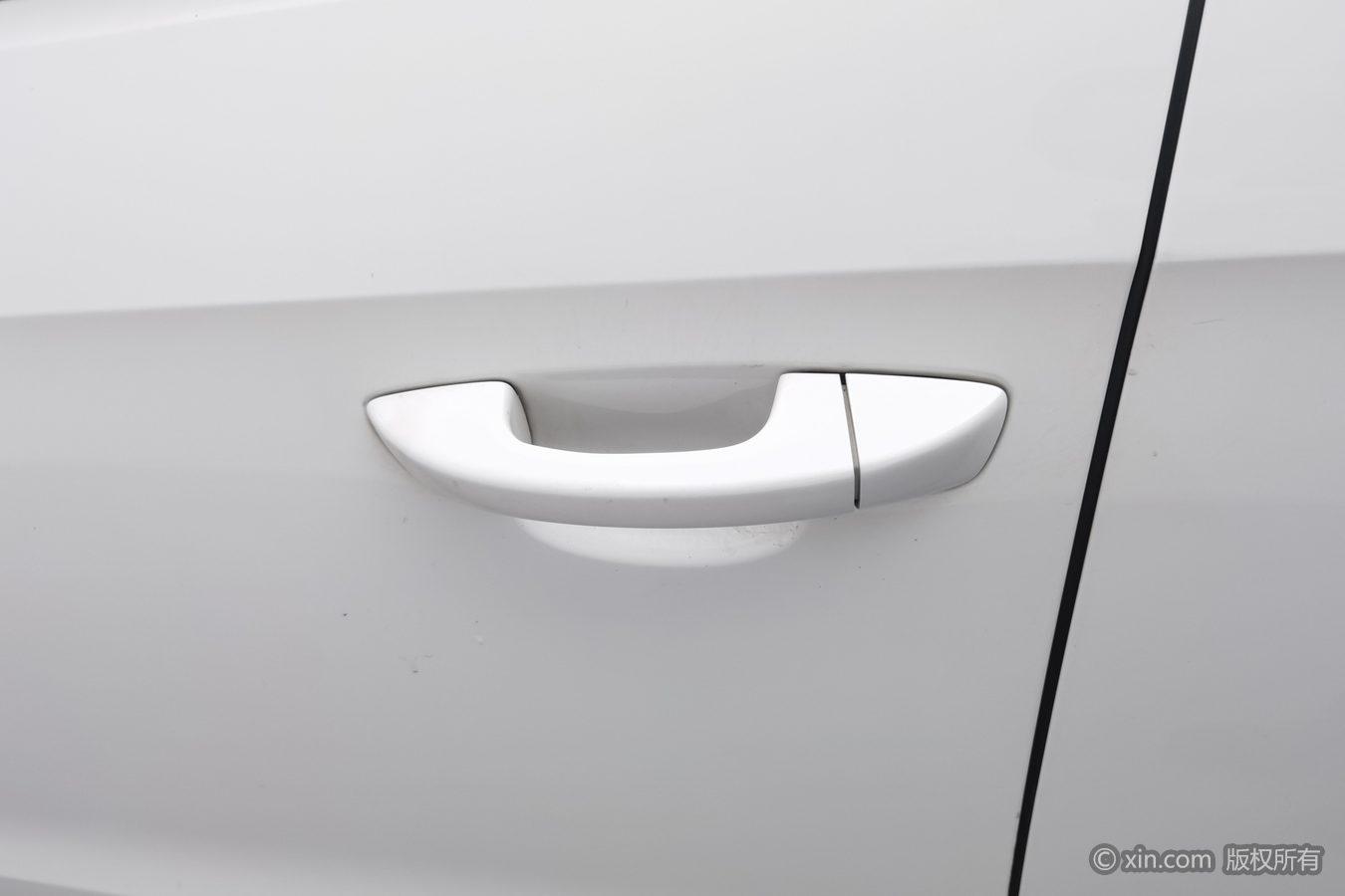 Volkswagen Gran Lavida 2017 1.6L AT
