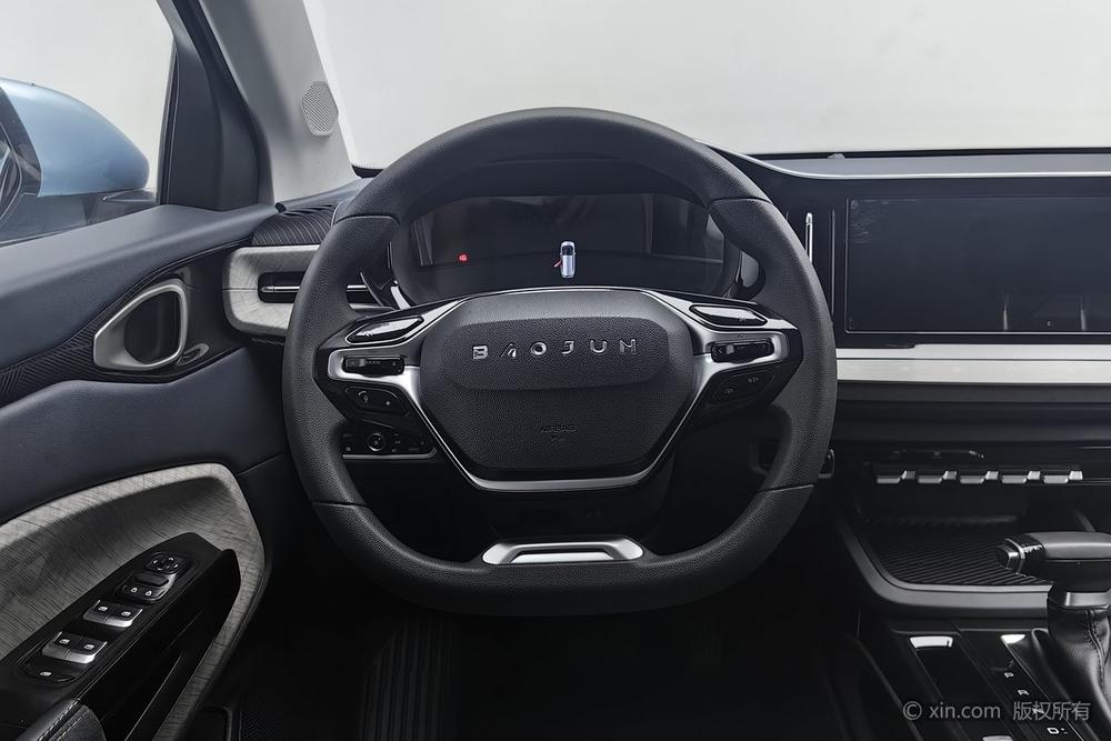 Baojun RM-5, фото 15
