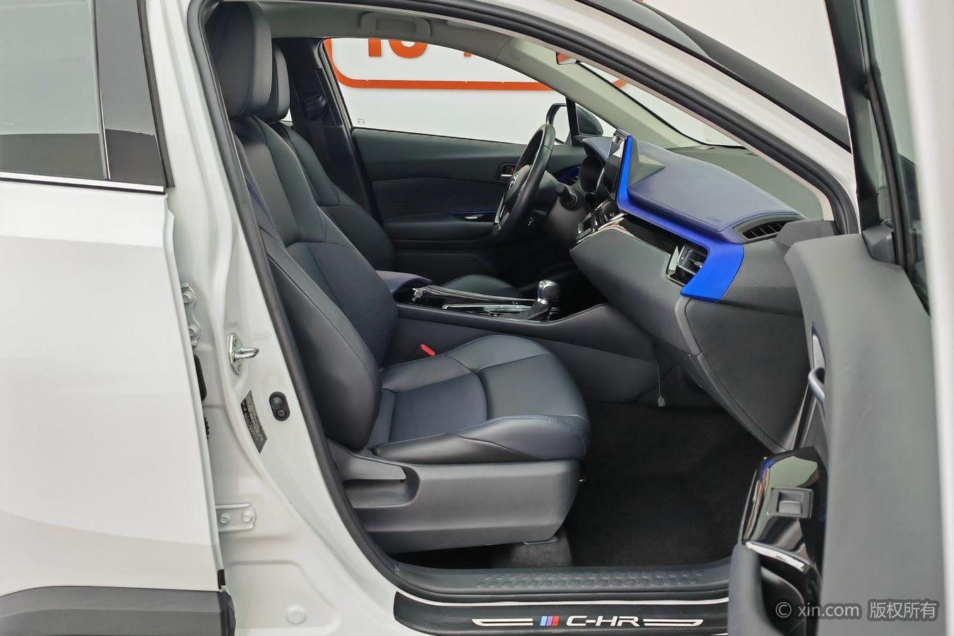 Toyota C-HR id 4439873 из Китая 13
