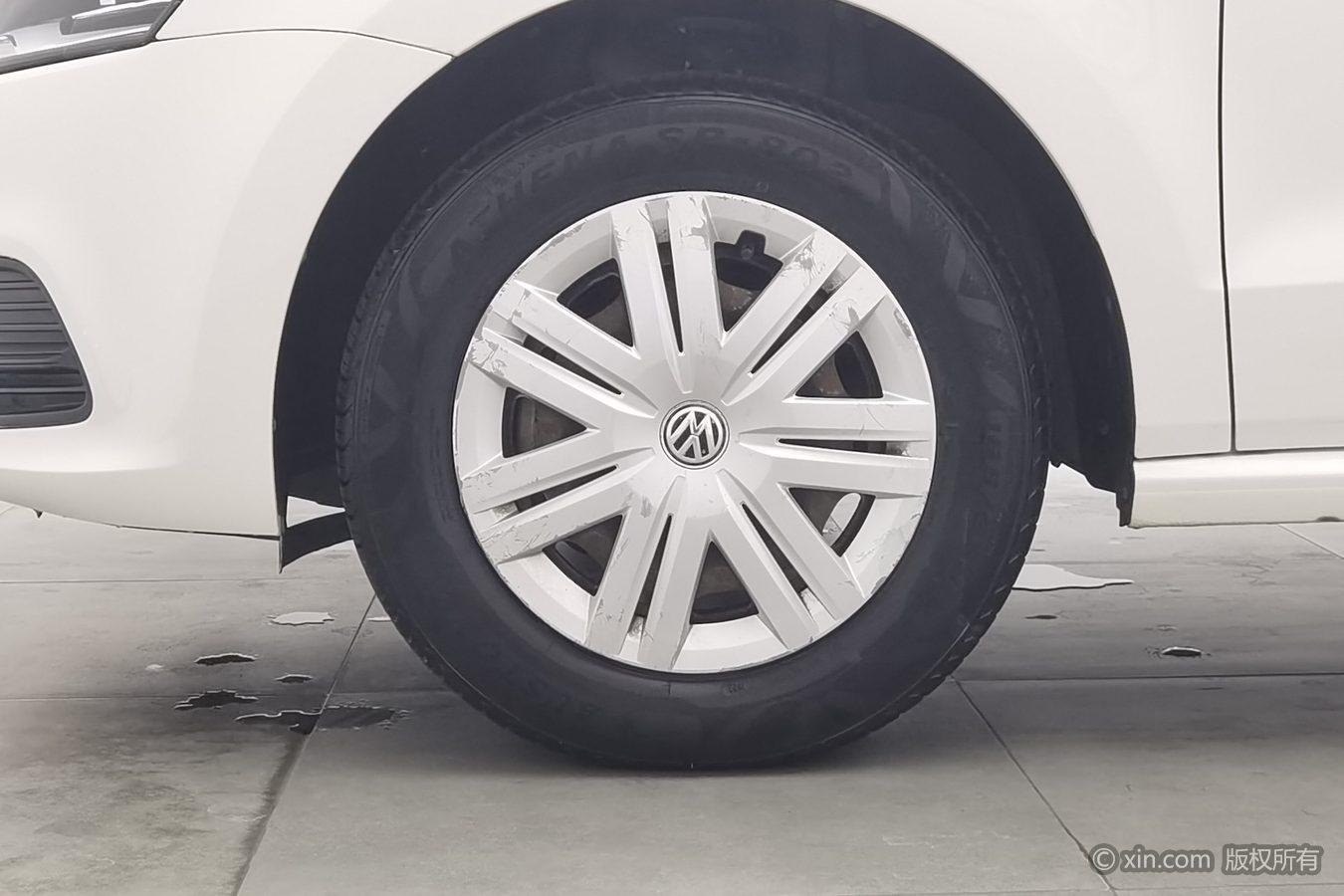 Volkswagen Polo 2016 1.4L AT