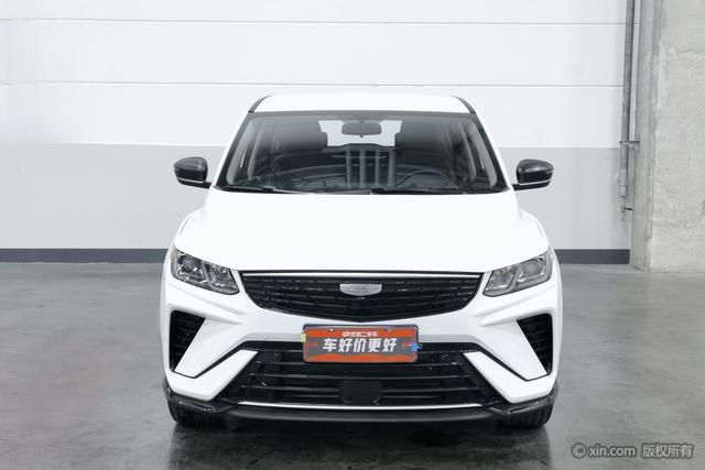 Geely Coolray 2025 1.5 L CVT — фото 2