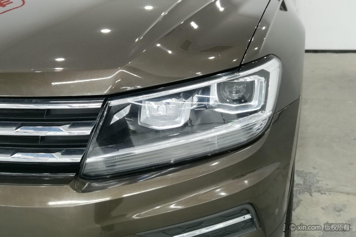 Volkswagen Tiguan L L 2017 330TSI AT Luxury