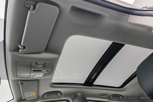 Suzuki Vitara 2017 1.6 L CVT 2 WD — фото 20