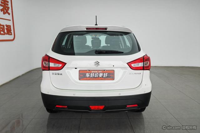 Suzuki Vitara 2017 1.6 L CVT 2 WD — фото 3