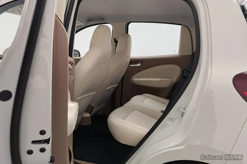Wuling Hongguang MINI EV — фото 13