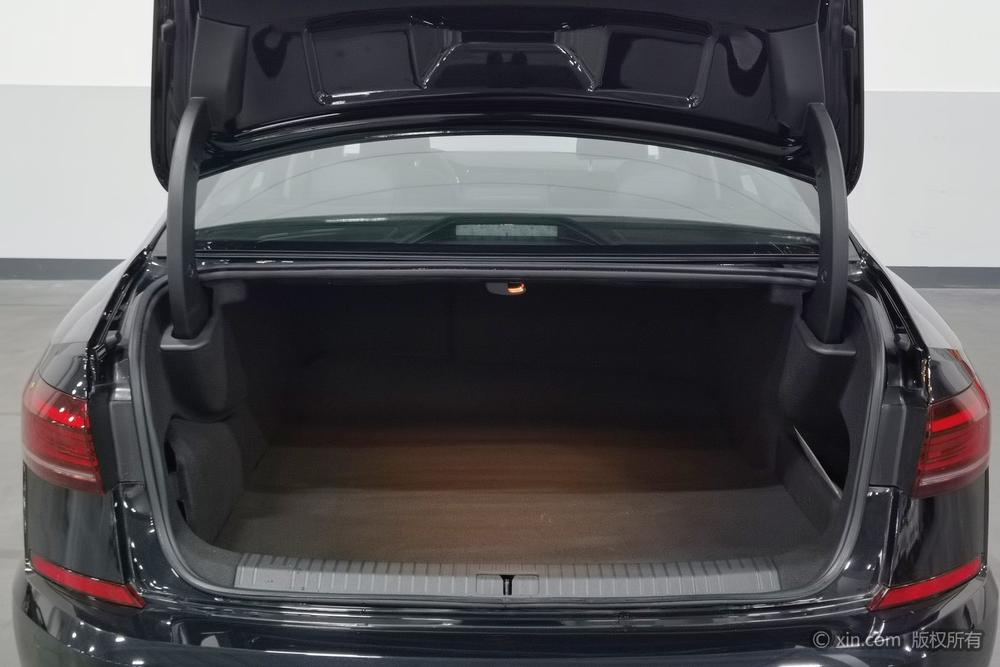 Volkswagen Passat PHEV, фото 23