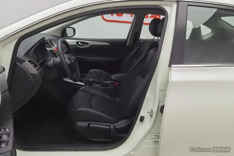Nissan Sylphy 1.6 XE CVT комфорт — фото 12