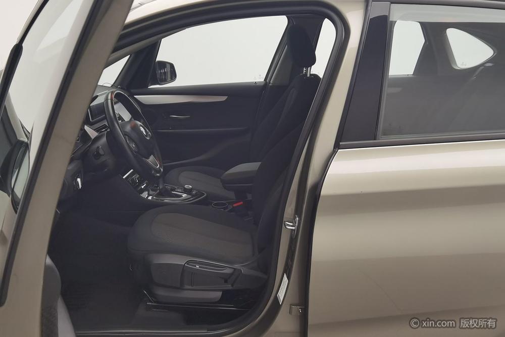 BMW 2 Series Active Tourer, фото 17
